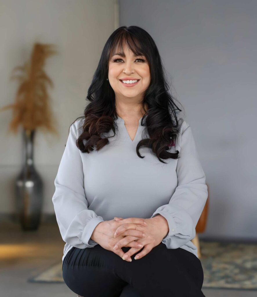 Loan Officer Sandra Aguilera-Sanchez in El Paso, TX & New Mexico